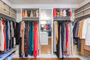 how to set clothings.